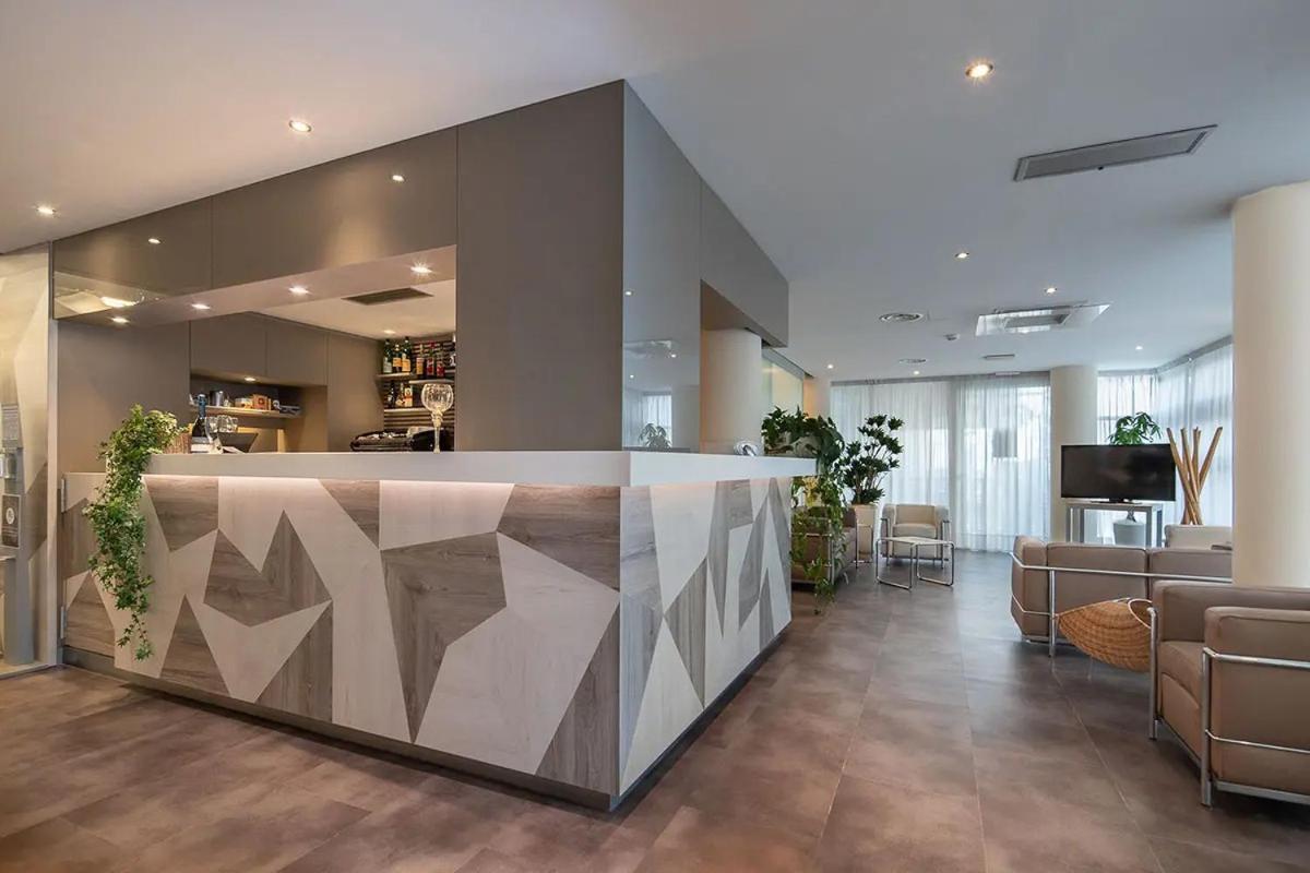 Rosanna 3 Stelle Superior Hotel