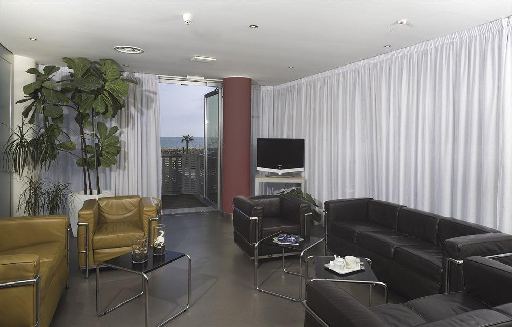 Rosanna Hotel